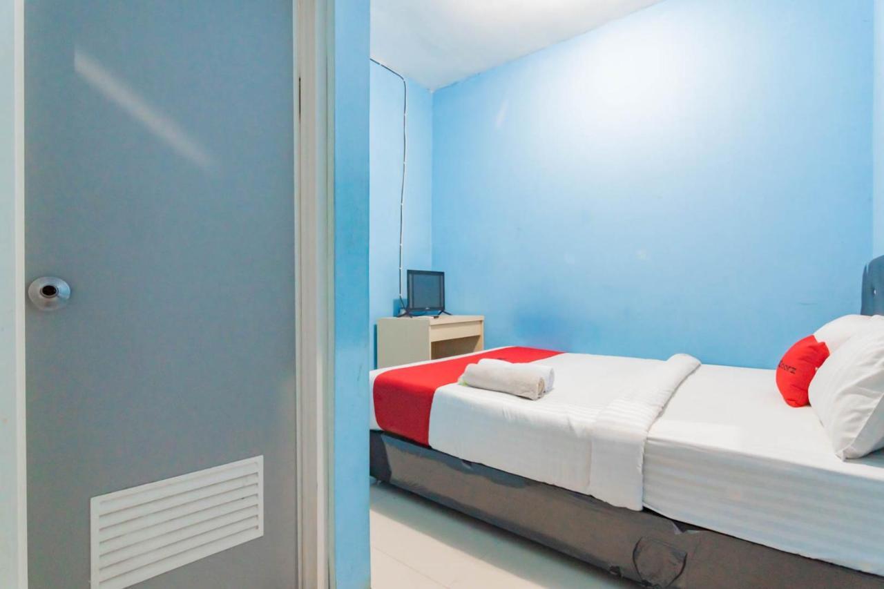 Hotel Reddoorz Syariah At Jl Pangeran Hidayatullah Cianjur Exterior foto